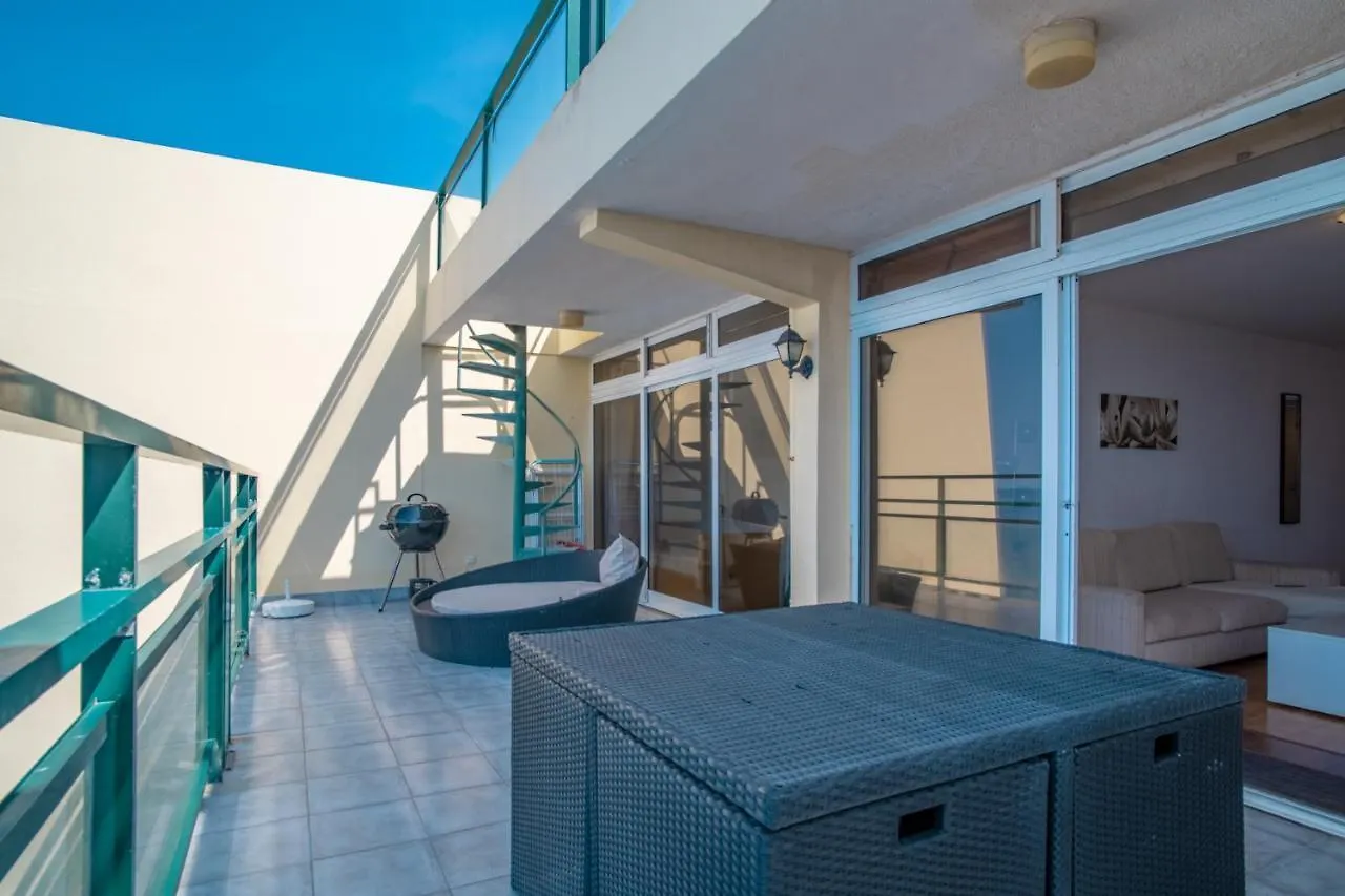 Iconic Penthouse Apartment 706 On Beach Funchal