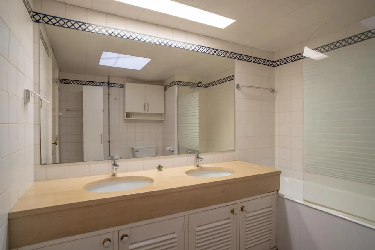 Iconic Penthouse Apartment 706 On Beach Funchal  Funchal (Madeira)